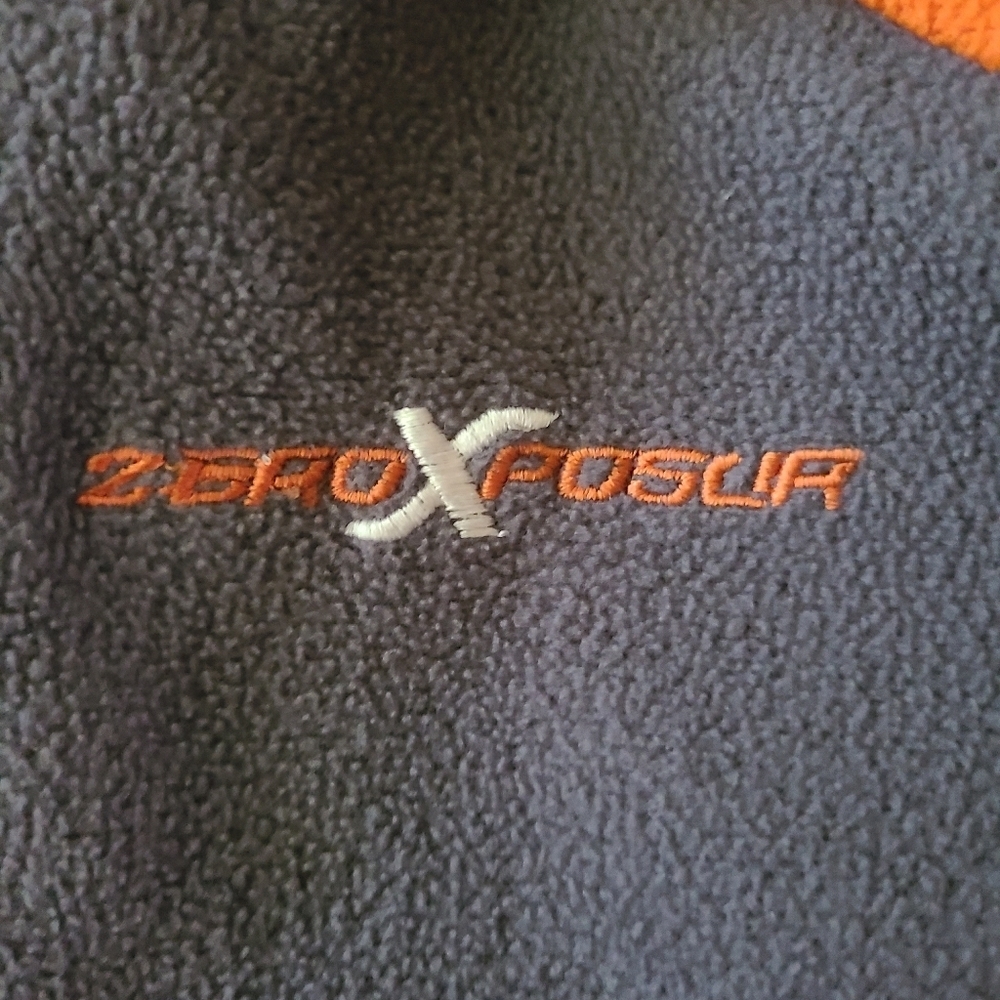ZeroXposur reversible athletic jacket - Picture 4 of 12
